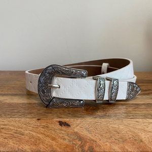 White Western Buckle Belt